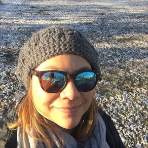 Meet your Posher, Nella